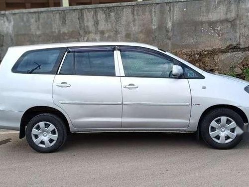 Used Toyota Innova 2011 MT for sale in Pune