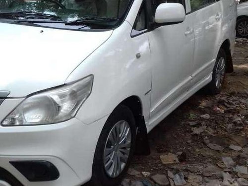 Toyota Innova 2015 MT for sale in Kanpur 