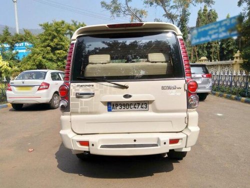 Mahindra Scorpio VLX 4WD 7S BSIV 2014 MT in Visakhapatnam 