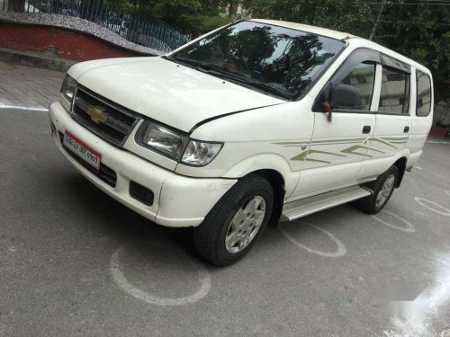 Used Chevrolet Tavera 2011 MT for sale in Lucknow 