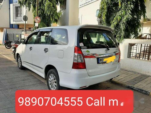 Toyota Innova 2.5 V 8 STR, 2014, Diesel MT for sale in Pune 