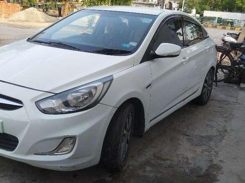 Hyundai Verna CRDi 2013 MT for sale in Ghaziabad 