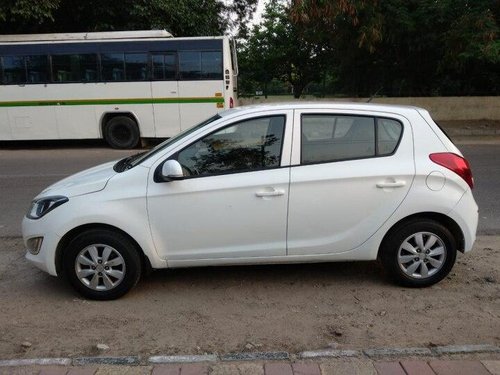 Used Hyundai i20 Active 2013 MT for sale in New Delhi 