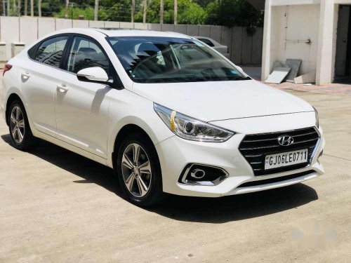 2017 Hyundai Verna 1.6 CRDi SX MT for sale in Vadodara 