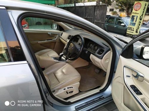 Volvo S60 D4 Momentum BSIV 2014 AT for sale in Surat 