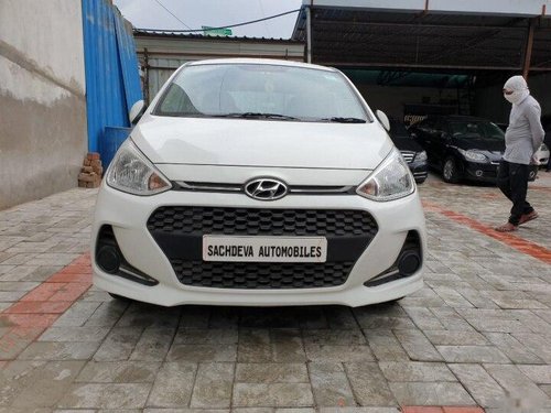 Used Hyundai Grand i10 Magna 2017 MT for sale in Indore 