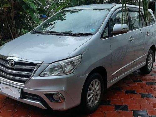 Used 2014 Toyota Innova MT for sale in Kochi 