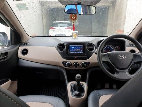 Used Hyundai Grand i10 Magna 2017 MT for sale in Indore 