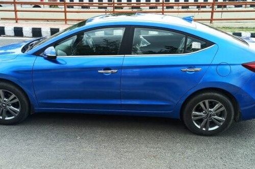 Used Hyundai Elantra CRDi SX 2019 MT for sale in New Delhi 