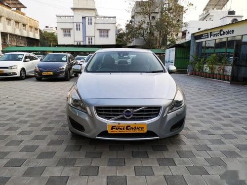 Volvo S60 D4 Momentum BSIV 2014 AT for sale in Surat 