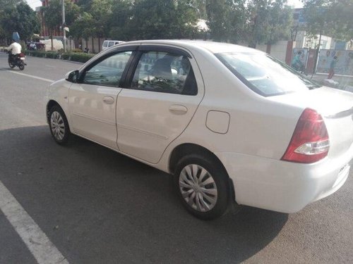 Used Toyota Platinum Etios 2013 MT for sale in New Delhi 