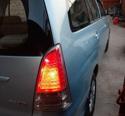 Used Toyota Innova 2011 MT for sale in Kanpur 