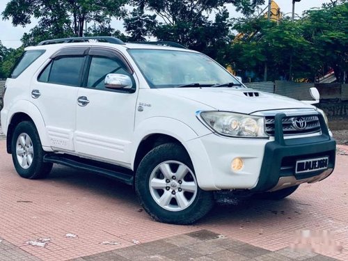 Used 2011 Toyota Fortuner MT for sale in Mumbai