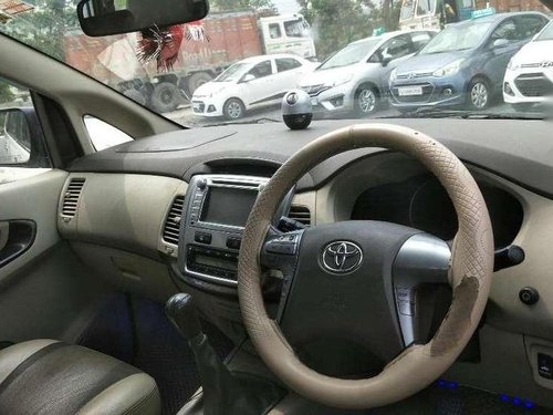 Toyota Innova 2.5 ZX BS IV 7 STR, 2016, Diesel MT for sale in Raigarh 