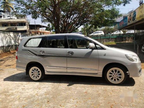 Used Toyota Innova 2014 MT for sale in Ernakulam 