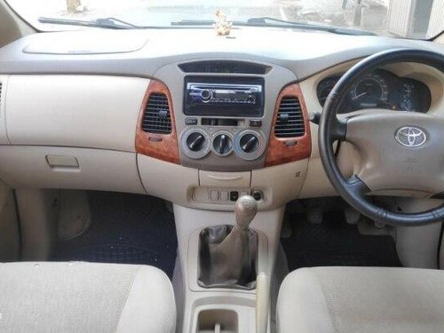 Used Toyota Innova 2.5 VX 8 STR 2008 MT for sale in Bangalore 