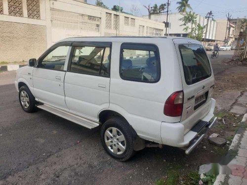 Used Chevrolet Tavera 2012 MT for sale in Surat