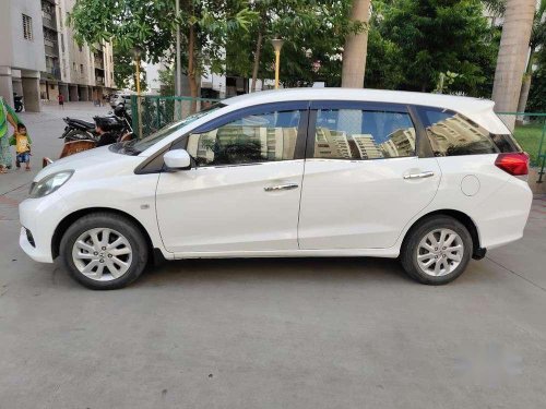 Honda Mobilio V i-DTEC, 2014, Diesel MT for sale in Surat