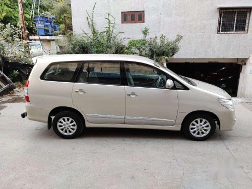 Toyota Innova 2.5 V 8 STR, 2014, Diesel MT for sale in Hyderabad