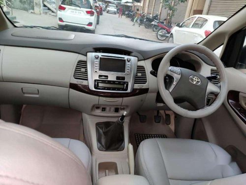Toyota Innova 2.5 V 8 STR, 2014, Diesel MT for sale in Hyderabad
