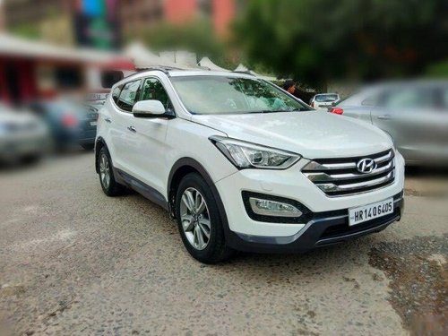 Used Hyundai Santa Fe 2014 AT for sale in New Delhi