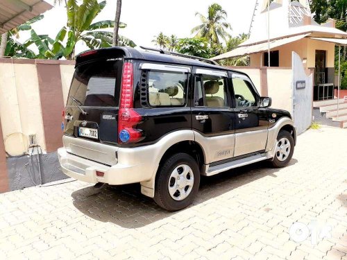 Mahindra Scorpio SLE BS-IV, 2010, Diesel MT for sale in Kochi 