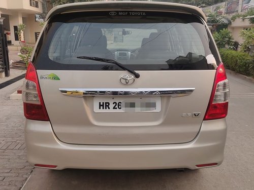 Used Toyota Innova 2013