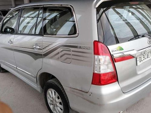 Used 2014 Toyota Innova MT for sale in Noida 