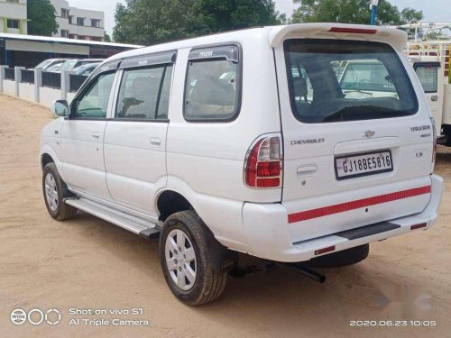 Used Chevrolet Tavera 2016 MT for sale in Visnagar 