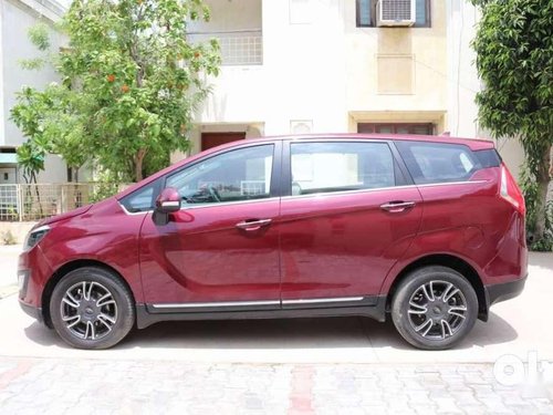 Mahindra Marazzo M8, 2018, Diesel MT for sale in Gandhinagar 