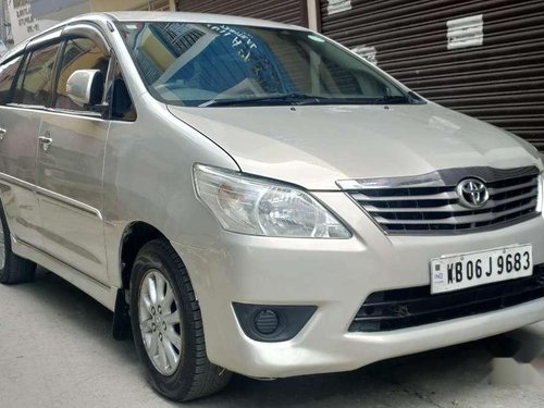 Used 2012 Toyota Innova MT for sale in Kolkata