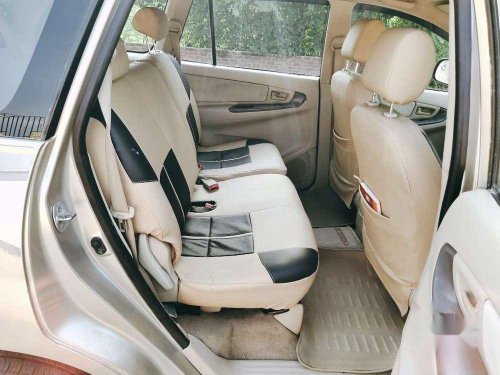 Toyota Innova 2.0 VX 8 STR, 2007, Diesel MT for sale in Vadodara