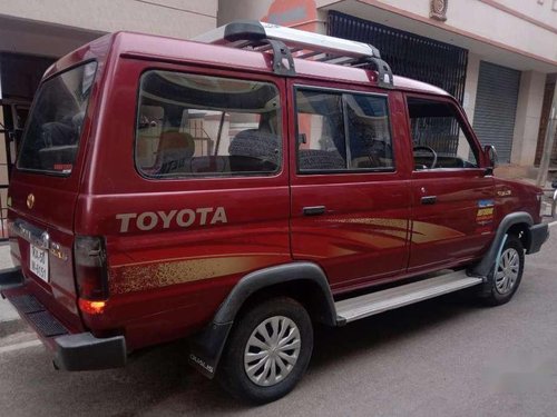 Used Toyota Qualis 2009 MT for sale in Nagar 