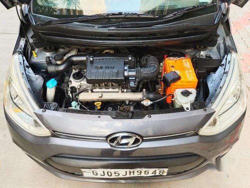 Used Hyundai Grand i10 Magna 2014 MT for sale in Surat