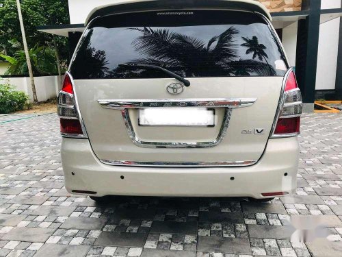 Used Toyota Innova 2012 MT for sale in Karunagappally 