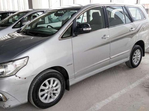 Used 2014 Toyota Innova MT for sale in Noida 