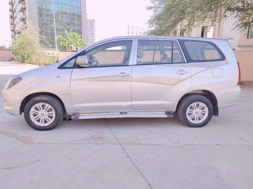 Toyota Innova 2.0 G4, 2008, Diesel MT for sale in Vadodara