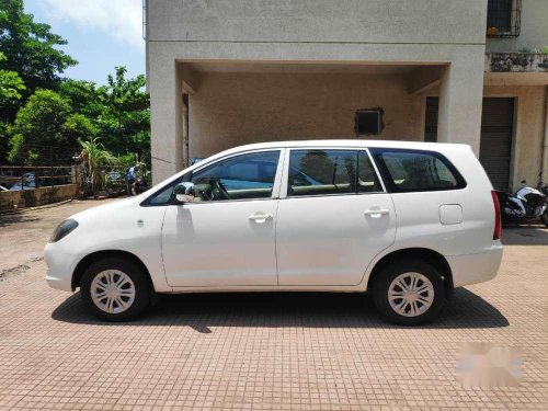 Toyota Innova 2.5 G BS III 8 STR, 2008, Diesel MT in Mumbai