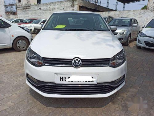 Volkswagen Polo Highline, 2015, Petrol MT for sale in Chandigarh