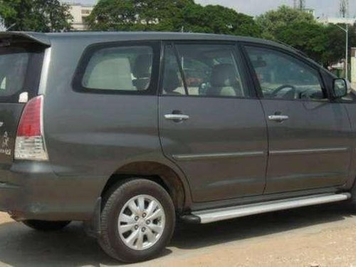 Toyota Innova 2.5 V 8 STR, 2011, Diesel MT for sale in Coimbatore