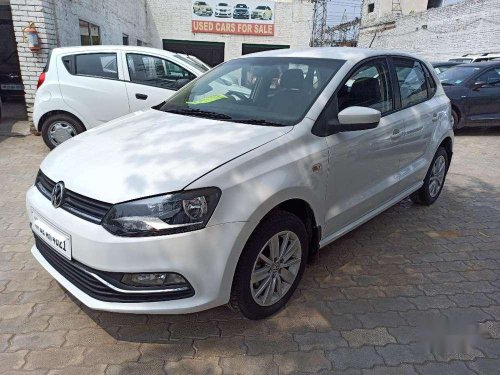 Volkswagen Polo Highline, 2015, Petrol MT for sale in Chandigarh
