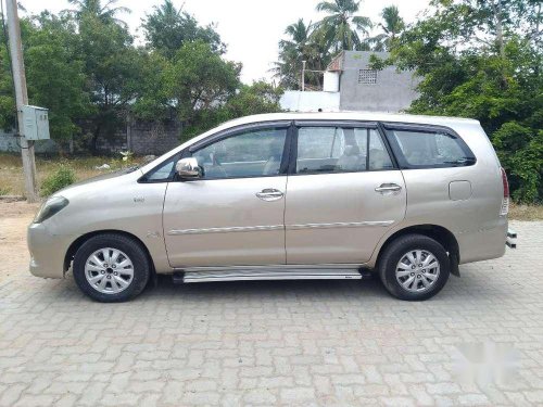 Toyota Innova 2.5 VX 8 STR 2011 MT for sale in Pondicherry