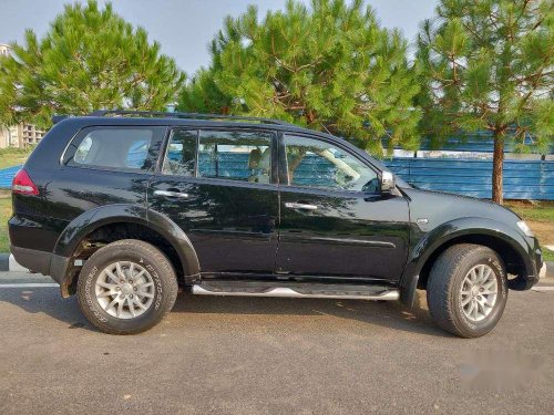 Mitsubishi Pajero Sport 2.5 Automatic, 2015, Diesel AT in Chandigarh