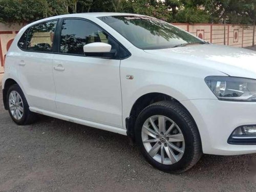 Volkswagen Polo 2015 MT for sale in Surat