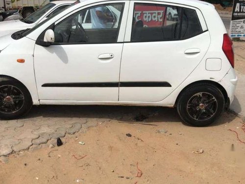 Hyundai i10 Magna 2012 MT for sale in Gurgaon