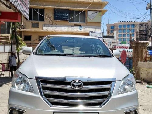 Toyota Innova 2.0 VX 8 STR BS-IV, 2014, Diesel MT in Chennai