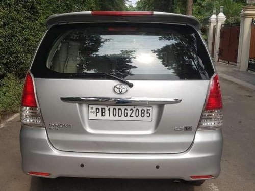2011 Toyota Innova MT for sale in Ludhiana