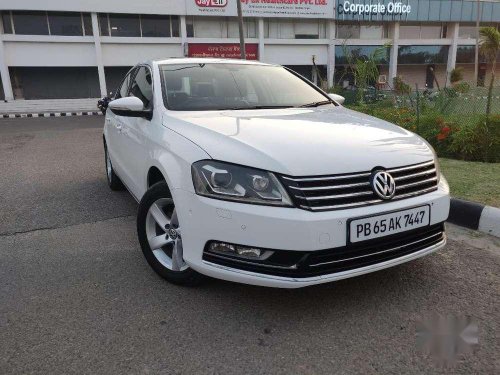 Volkswagen Passat Highline DSG 2012 MT for sale in Chandigarh