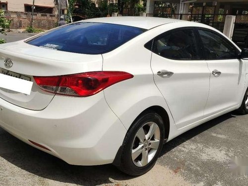 Hyundai New Elantra, 2012, Diesel MT in Kolkata