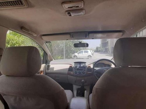 Toyota Innova 2.5 VX 8 STR 2008 MT for sale in Ahmedabad